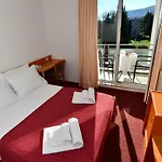 Alkar - Family Friendly With Pool In Sinj, Dalmatia Hotel