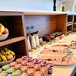 Hotel Alkar - Family Friendly With Pool In Sinj, Dalmatia Sinj