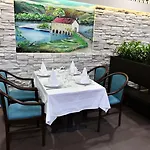 Alkar - Family Friendly With Pool In Sinj, Dalmatia Hotel Sinj