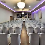 Hotel Alkar - Family Friendly With Pool In Sinj, Dalmatia Sinj
