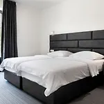 Hotel Alkar - Family Friendly With Pool In Sinj, Dalmatia 3*