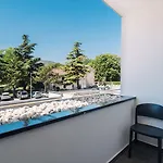 Hotel Alkar - Family Friendly With Pool In Sinj, Dalmatia 3*