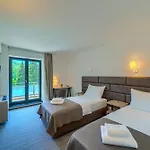酒店 Alkar - Family Friendly With Pool In Sinj, Dalmatia 3*