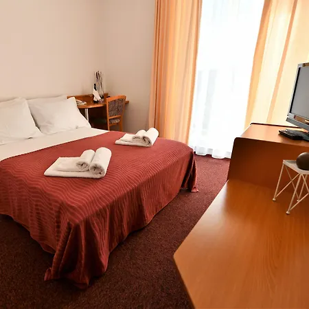 Hotel Alkar 3*