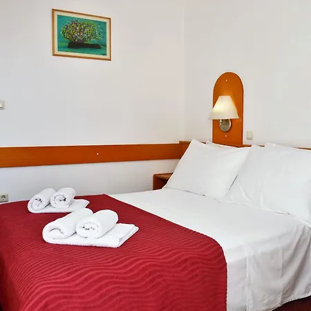 Hotel Alkar 3*
