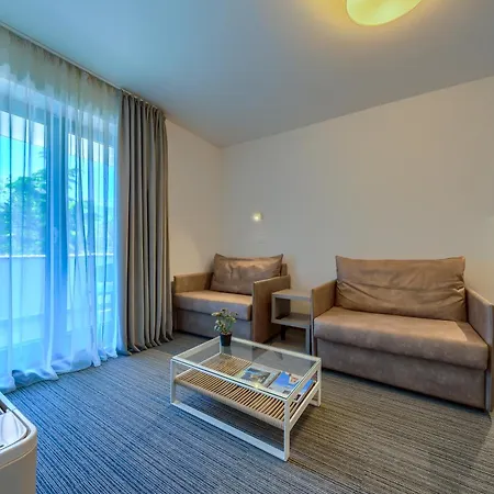 Alkar - Family Friendly With Pool In Sinj, Dalmatia