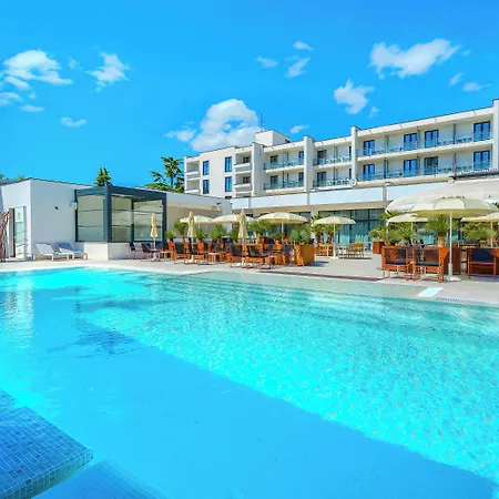 Alkar - Family Friendly With Pool In Sinj, Dalmatia Hotel