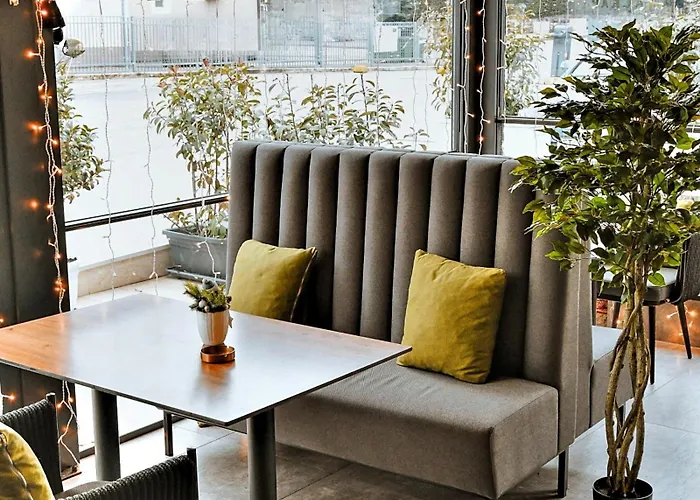 Alkar - Family Friendly With Pool In Sinj, Dalmatia 3*