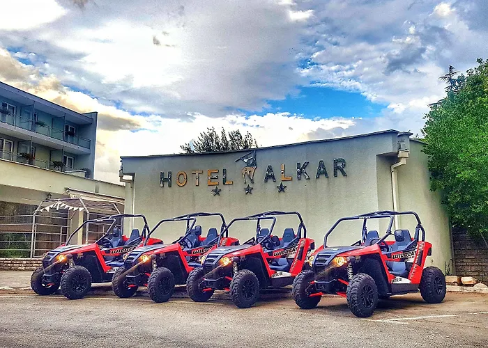 Alkar - Family Friendly With Pool In Sinj, Dalmatia Sinj