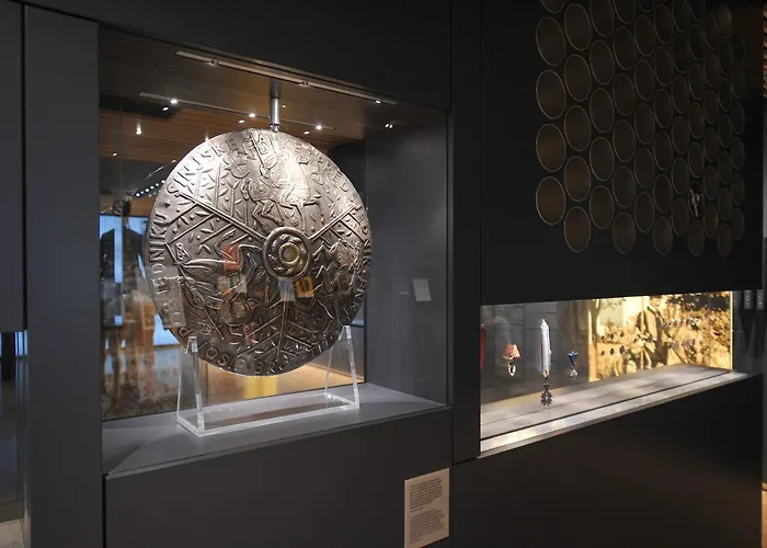 Hotel Alkar - Family Friendly With Pool In Sinj, Dalmatia