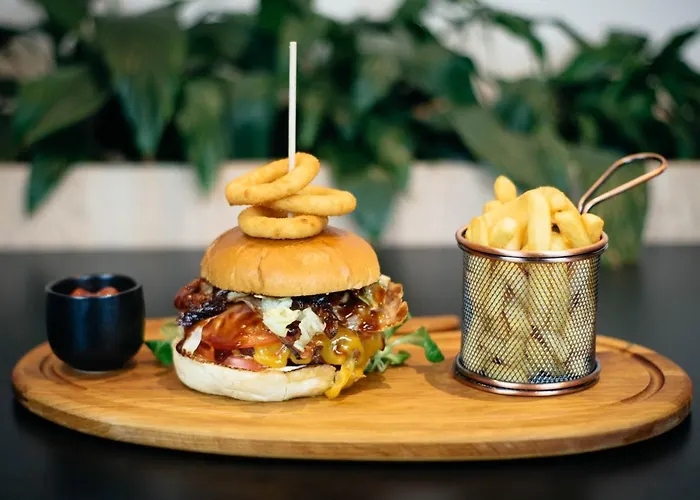 Alkar - Family Friendly With Pool In Sinj, Dalmatia Hotel